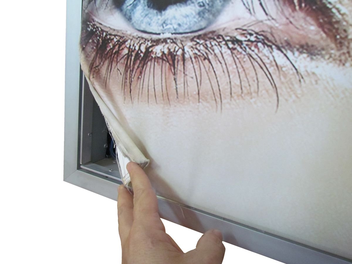 Aviso Luminoso con Tela vista 4